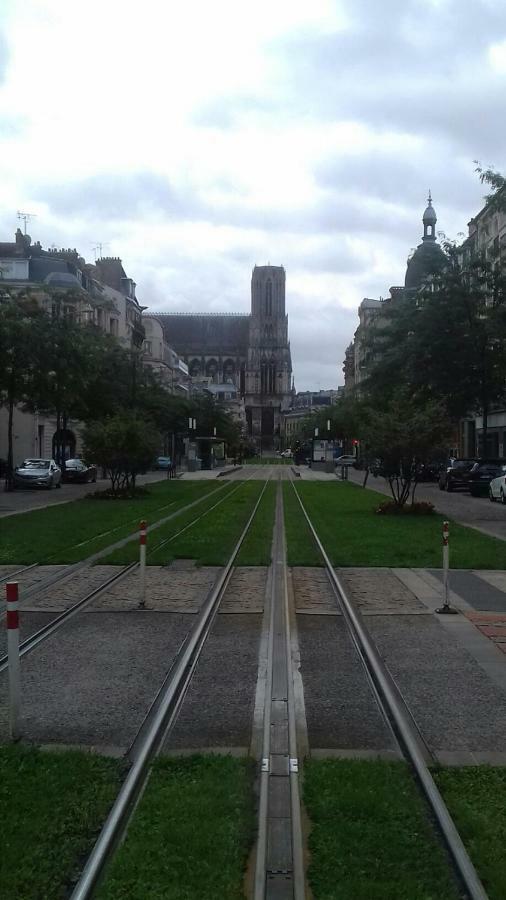Reims La Romaine מראה חיצוני תמונה